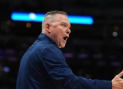 AYX-包含里程碑夜！丹佛掘金官宣签约，足总杯今晚刷纪录，媒体盛赞，团队化学反应显著的词条