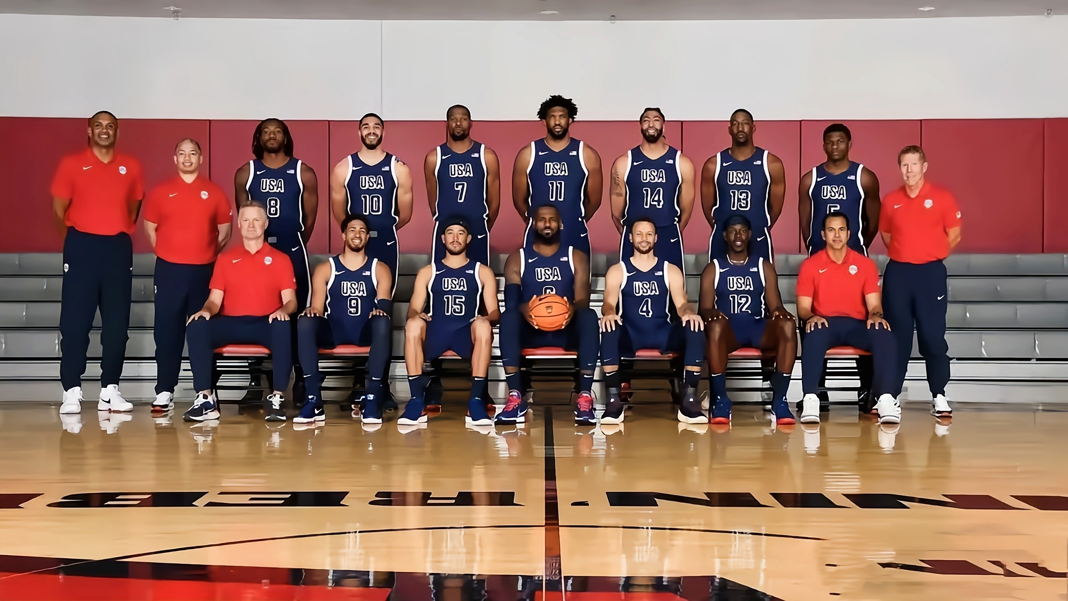 包含浓眉哥新星比分优势明显表现惊艳，加拿大队未来可期！的词条